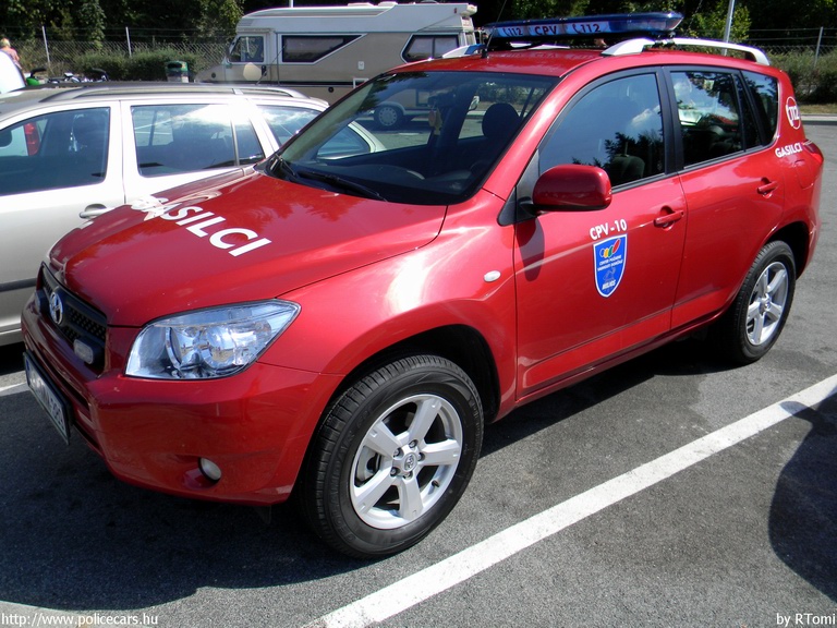 Toyota RAV4, fotó: RTomi
Keywords: szlovén Szlovénia tûzoltó tûzoltóautó tûzoltóság slovenian Slovenia fire firetruck