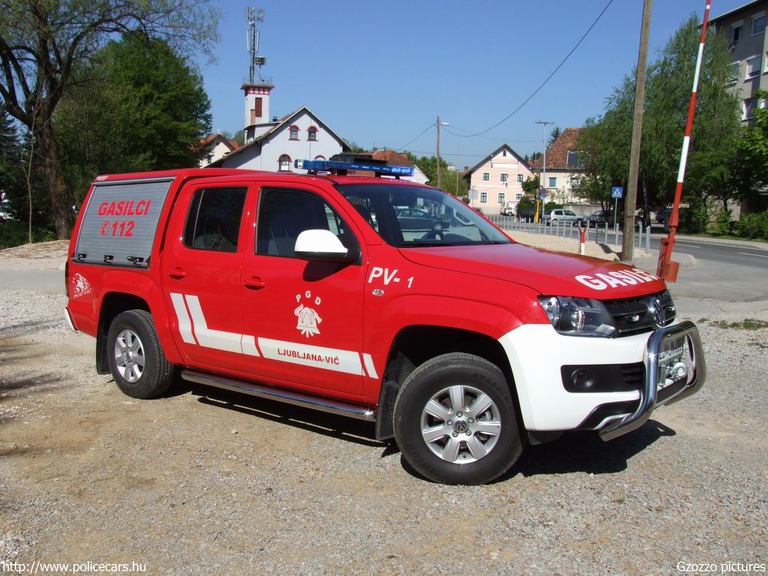 Volkswagen Amarok, PGD Ljubljana-Viè, fotó: Gzozzo pictures
Keywords: szlovén Szlovénia tûzoltó tûzoltóautó tûzoltóság LJJN-096 slovenian Slovenia fire firetruck