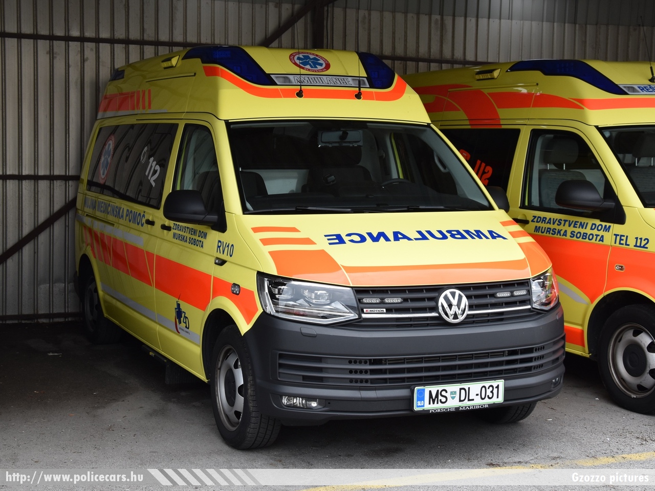 Volkswagen Transporter T6, Murska Sobota (Muraszombat), fotó: Gzozzo pictures
Keywords: szlovén Szlovénia mentő mentőautó Slovenia slovenian ambulance