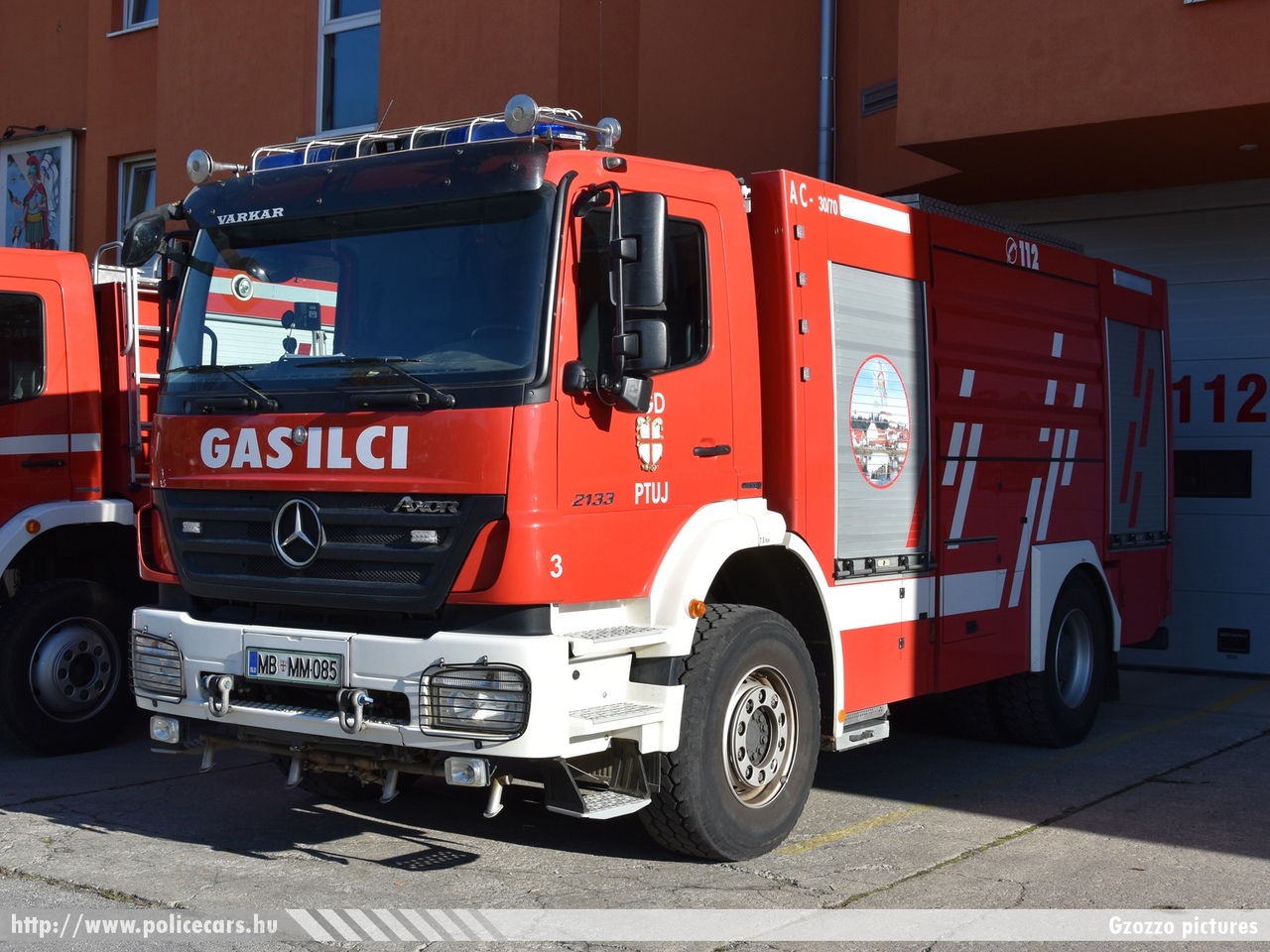 Mercedes Axor 2133, Önkéntes Tûzoltó Egyesület Ptuj (PGD Ptuj), fotó: Gzozzo pictures
Keywords: szlovén Szlovénia tûzoltóautó tûzoltóság tûzoltó slovenian Slovenia fire firetruck