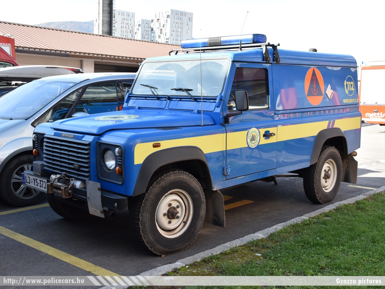 Land Rover Defender, fotó: Gzozzo pictures
Keywords: szlovén Szlovénia polgári védelem slovenian Slovenia