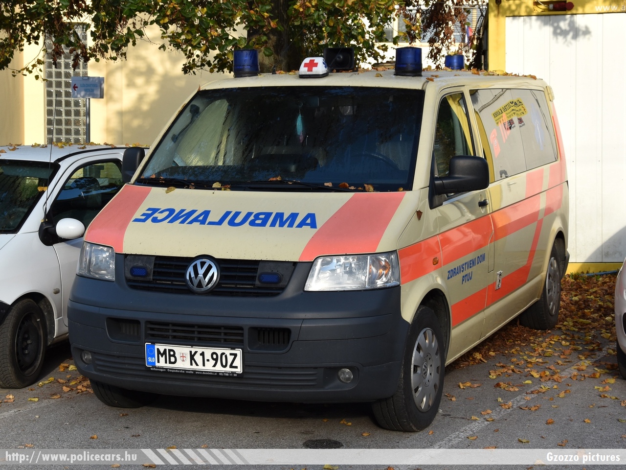 Volkswagen Transporter T5, Ptuj, fotó: Gzozzo pictures
Keywords: szlovén Szlovénia mentő mentőautó Slovenia slovenian ambulance