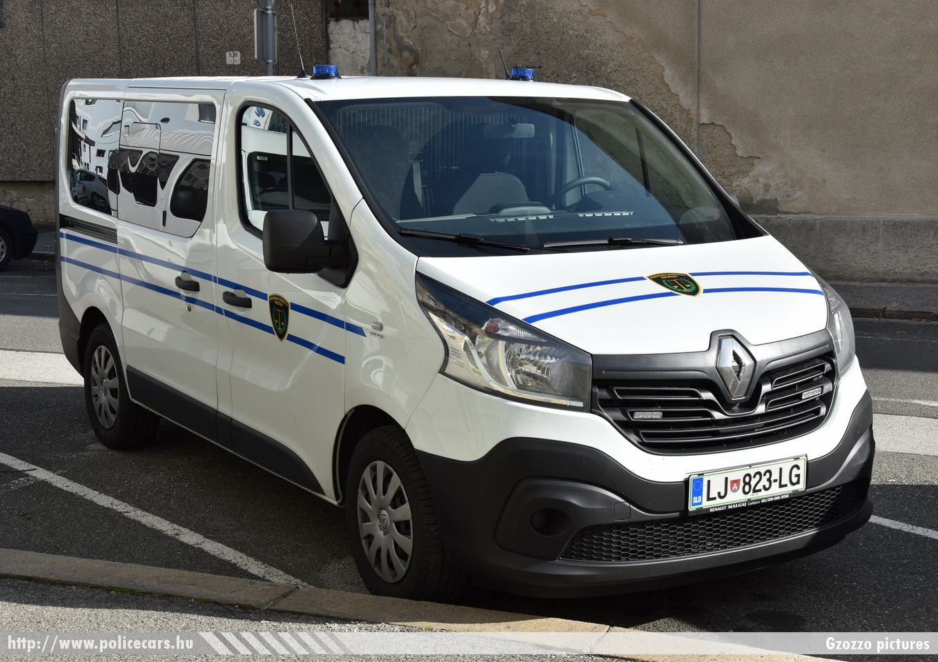 Renault Trafic, fotó: Gzozzo pictures
Keywords: szlovén Szlovénia büntetésvégrehajtás justice slovenian Slovenia bv
