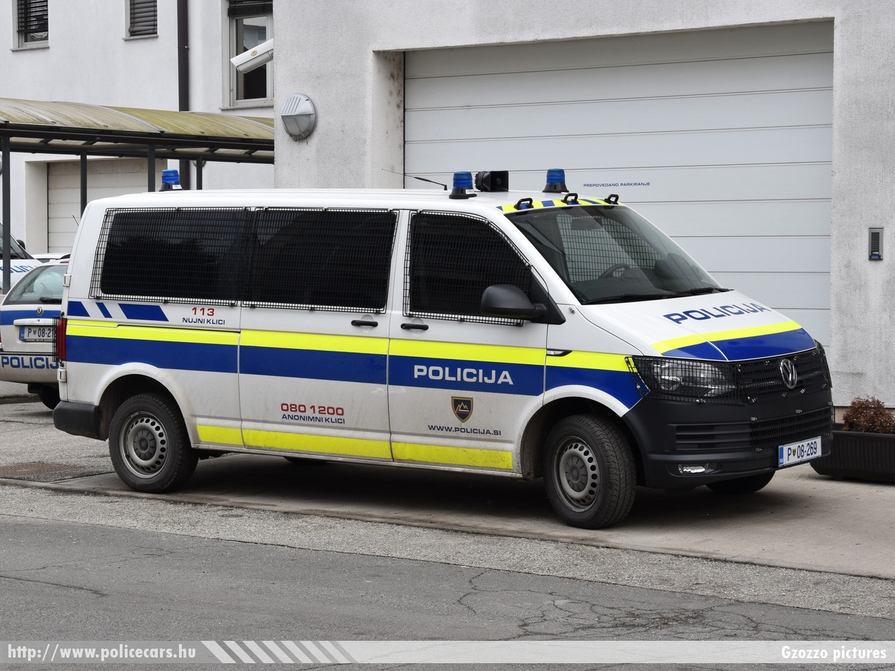 Volkswagen Transporter T6, fotó: Gzozzo pictures
Keywords: szlovén Szlovénia rendőr rendőrautó rendőrség police policecar Slovenia slovenian