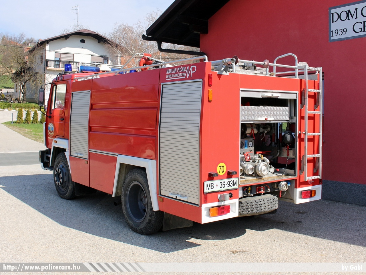 TAM 130T11, Grabsinski Breg, fotó: Gabi
Keywords: szlovén Szlovénia tûzoltóautó tûzoltóság tûzoltó slovenian Slovenia fire firetruck