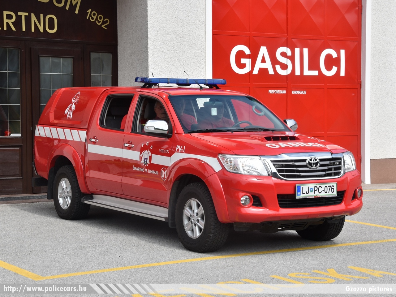 Toyota Hilux, ©martno v Tuhinju, fotó: Gzozzo pictures 
Keywords: szlovén Szlovénia tûzoltóautó tûzoltóság tûzoltó slovenian Slovenia fire firetruck
