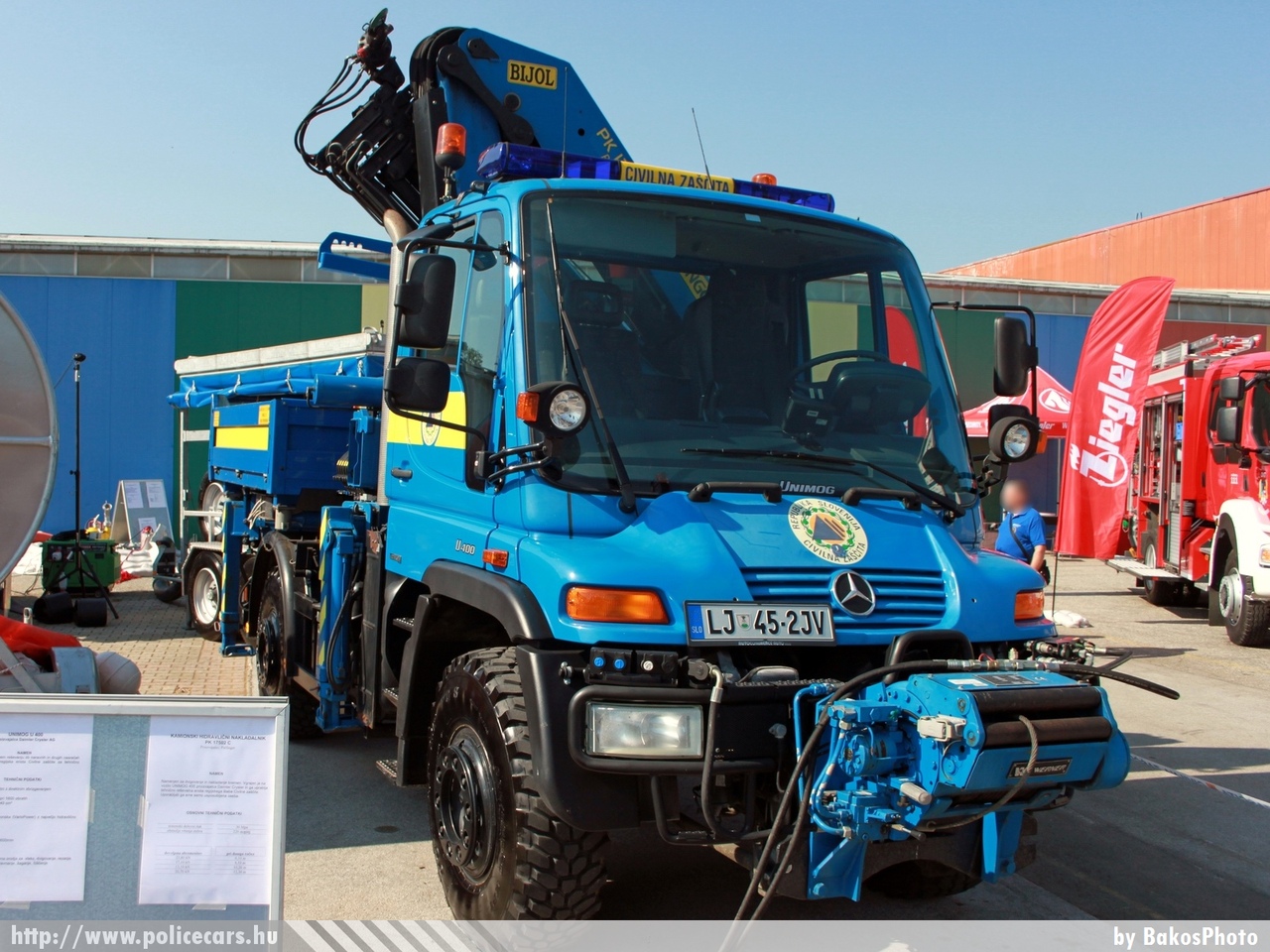 Mercedes-Benz Unimog, fotó: BakosPhoto
Keywords: szlovén Szlovénia polgári védelem slovenian Slovenia