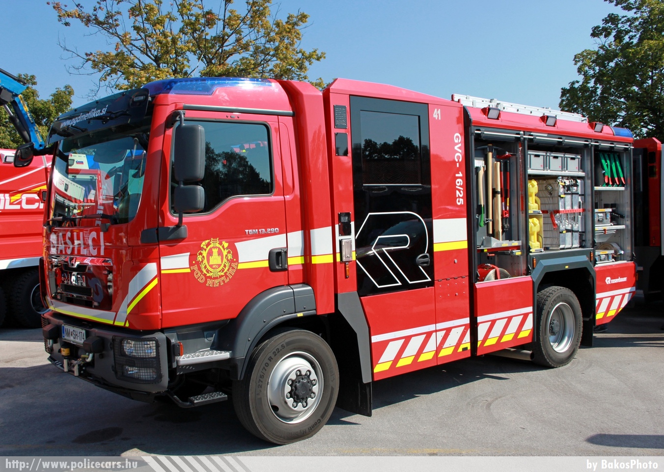 MAN TGM 13.290, Metlika, fotó: BakosPhoto
Keywords: szlovén Szlovénia tûzoltóautó tûzoltóság tûzoltó slovenian Slovenia fire firetruck