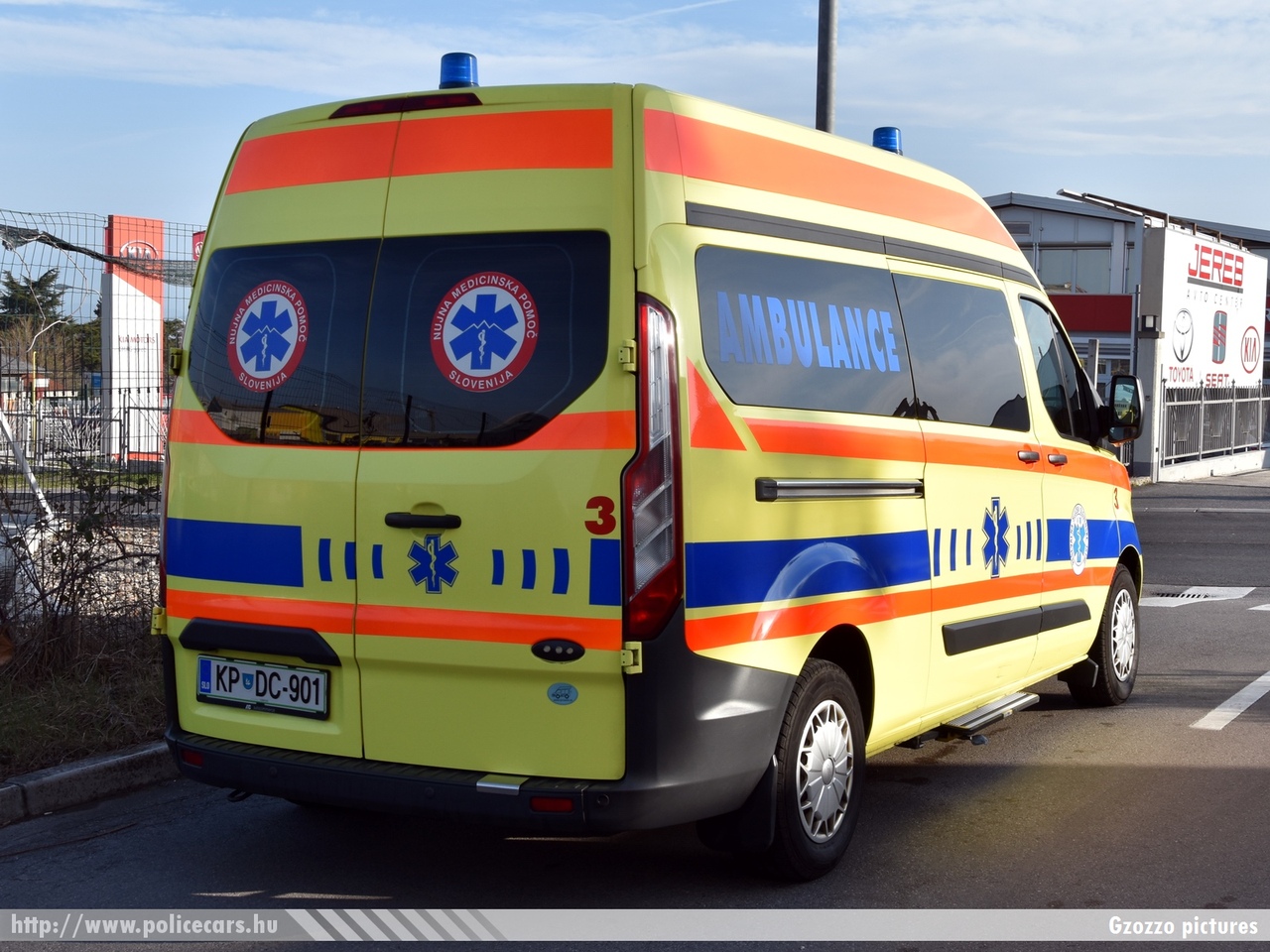 Ford Transit Custom, Izola, fotó: Gzozzo pictures
Keywords: szlovén Szlovénia mentő mentőautó Slovenia slovenian ambulance