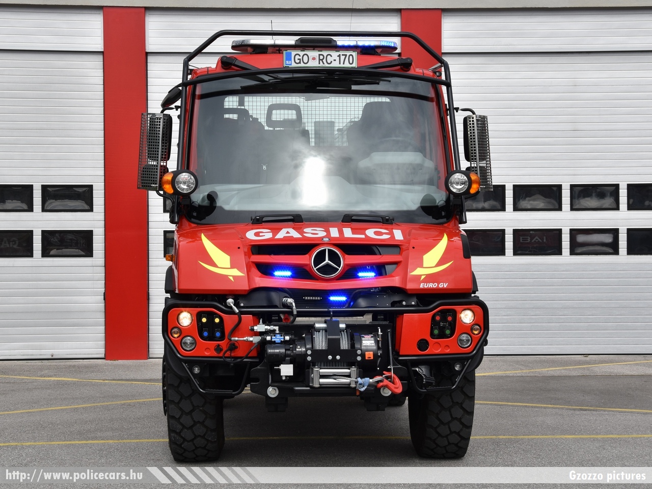 Mercedes-Benz Unimog U430 GVGP-2, Nova Gorica, fotó: Gzozzo pictures
Keywords: szlovén Szlovénia tûzoltóautó tûzoltóság tûzoltó slovenian Slovenia fire firetruck