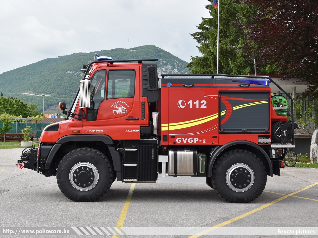 Mercedes-Benz Unimog U430 GVGP-2, Nova Gorica, fotó: Gzozzo pictures
Keywords: szlovén Szlovénia tûzoltóautó tûzoltóság tûzoltó slovenian Slovenia fire firetruck