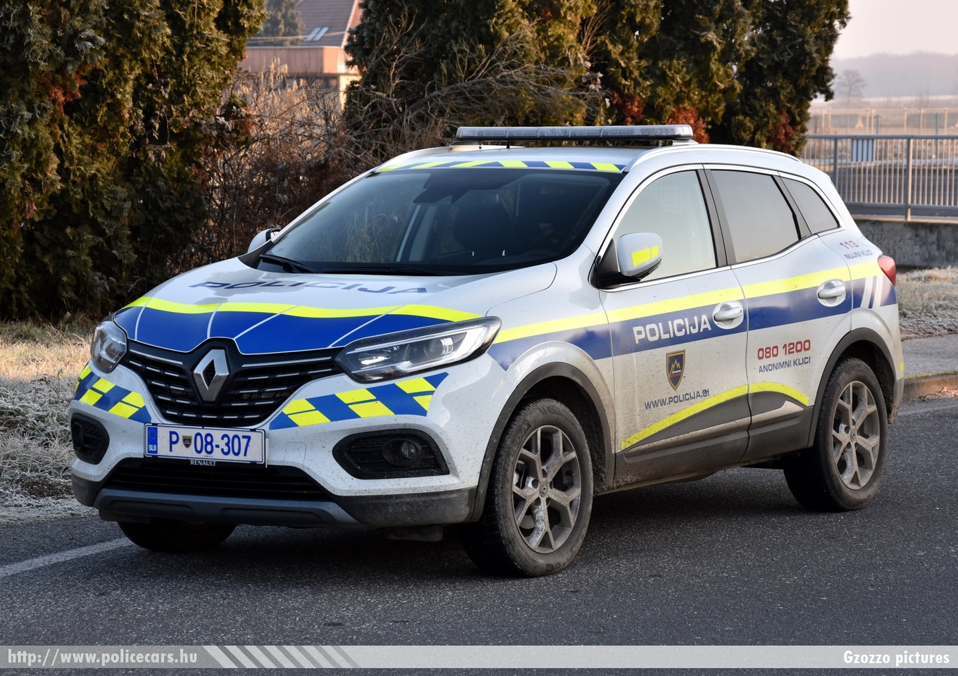 Renault Kadjar, fotó: Gzozzo pictures
Keywords: szlovén Szlovénia rendőr rendőrautó rendőrség police policecar Slovenia slovenian