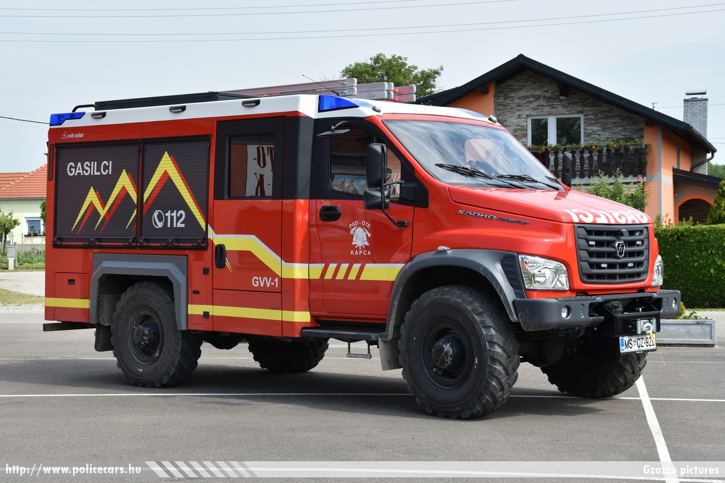 GAZ Sadko Next 4x4, Kapcai Önkéntes Tûzoltó Egyesület (PGD Kapca), fotó: Gzozzo pictures
Keywords: szlovén Szlovénia tûzoltóautó tûzoltóság tûzoltó slovenian Slovenia fire firetruck