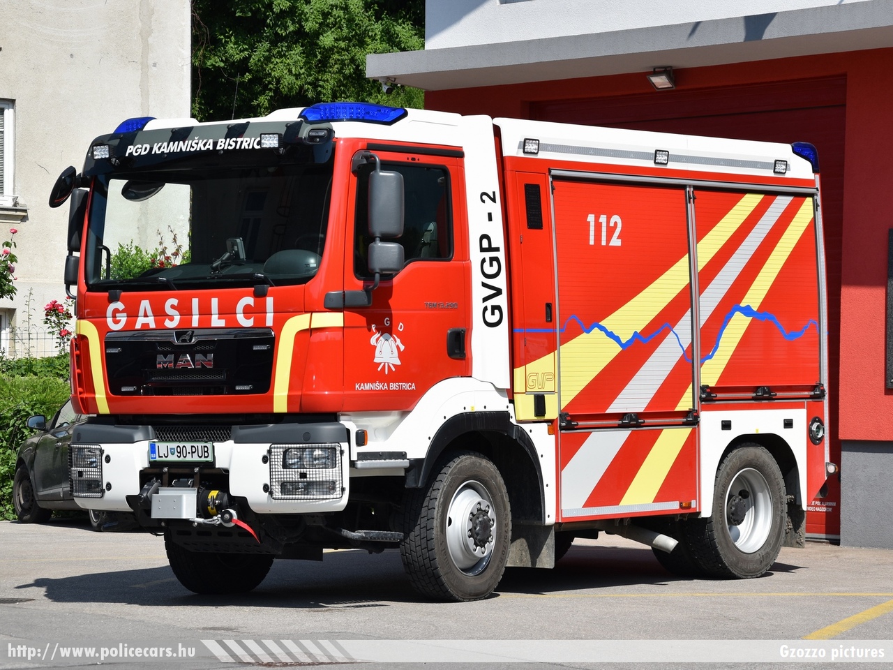 MAN TGM 13.290 BL 4X4 EURO 5, GVGP-2, PGD Kamniska Bistrica, fotó: Gzozzo pictures
Keywords: szlovén Szlovénia tûzoltóautó tûzoltóság tûzoltó slovenian Slovenia fire firetruck