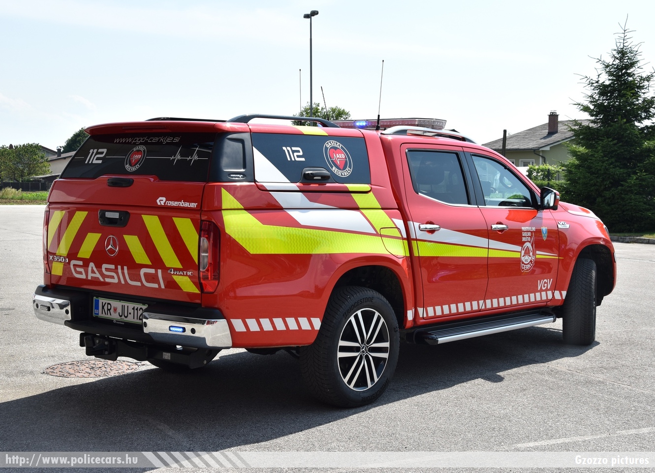 Mercedes X 350d, VGV, PGD Cerklje na Gorenjskem, fotó: Gzozzo pictures
Keywords: szlovén Szlovénia tûzoltóautó tûzoltóság tûzoltó slovenian Slovenia fire firetruck