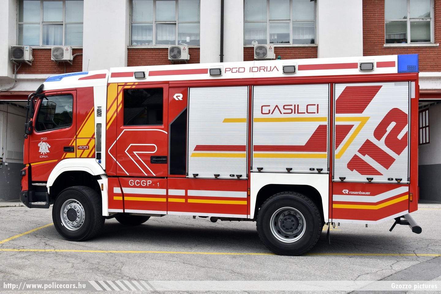 Volvo FMX 4x4 GCGP-1, PGD Idrija, fotó: Gzozzo pictures
Keywords: szlovén Szlovénia tûzoltóautó tûzoltóság tûzoltó slovenian Slovenia fire firetruck