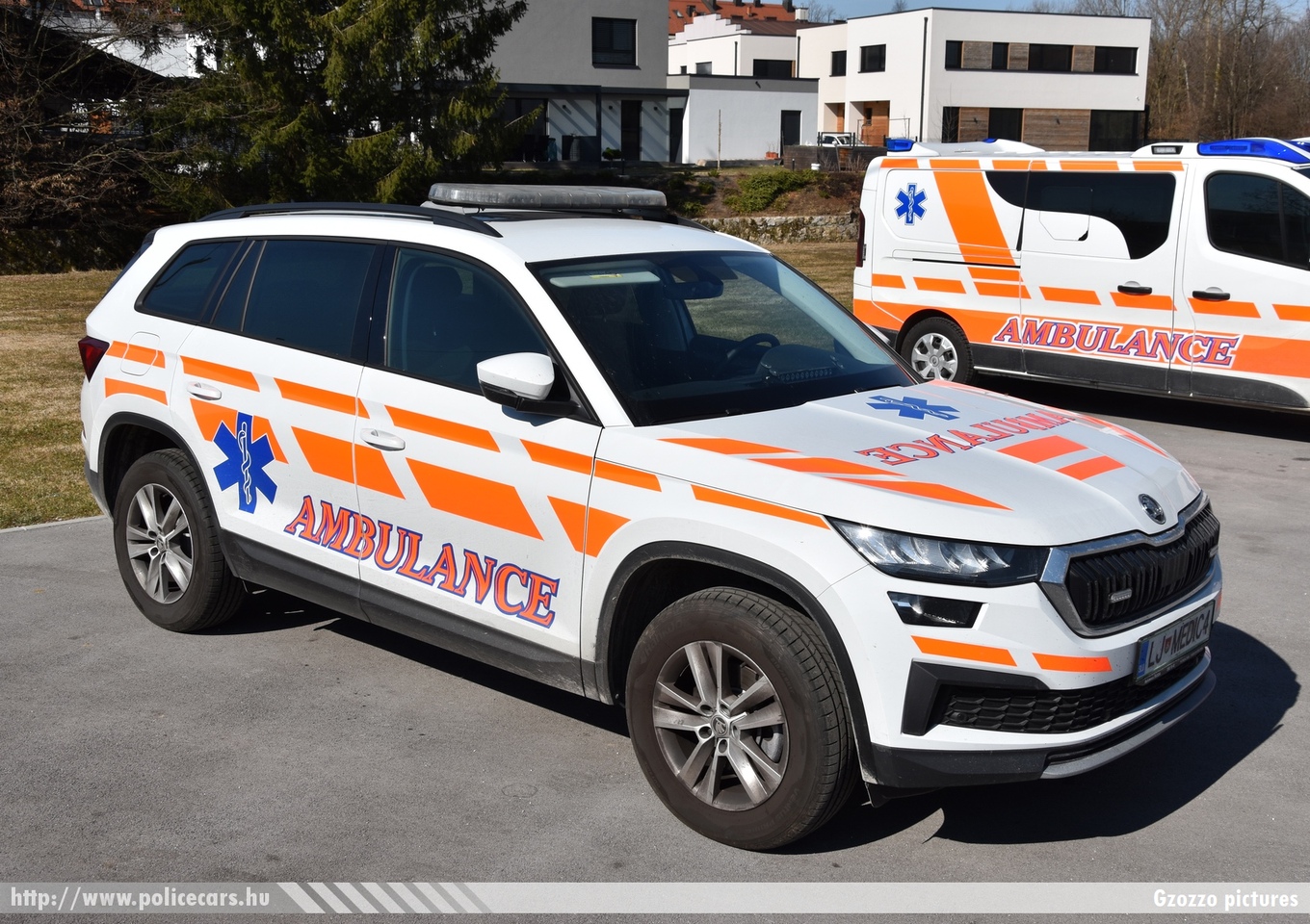 Skoda Kodiaq facelift, Medicross d.o.o., fotó: Gzozzo pictures
Keywords: szlovén Szlovénia mentő mentőautó Slovenia slovenian ambulance