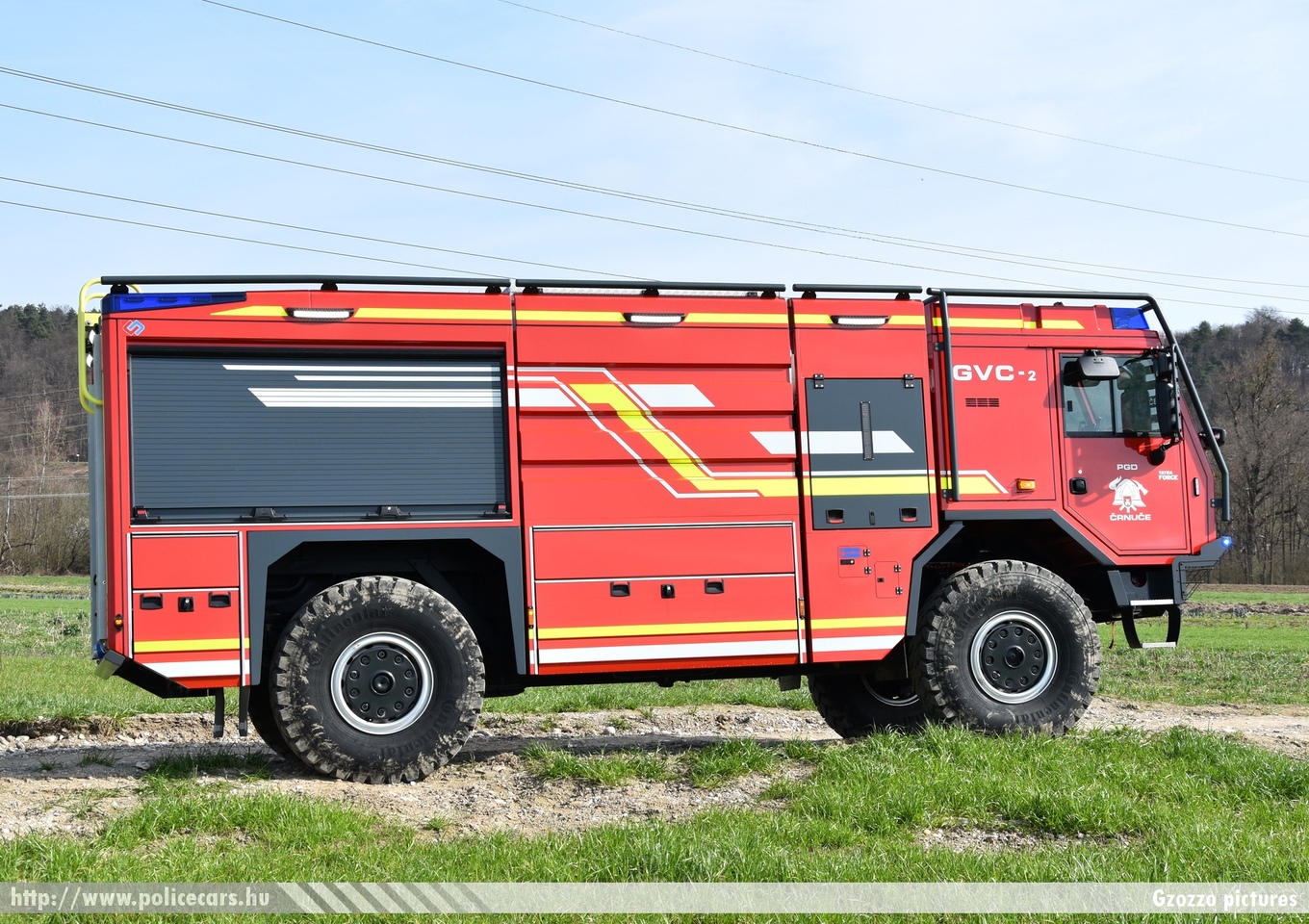 Tatra Force T815 GVC-2, PGD Crnuce, fotó: Gzozzo pictures
Keywords: szlovén Szlovénia tûzoltóautó tûzoltóság tûzoltó slovenian Slovenia fire firetruck