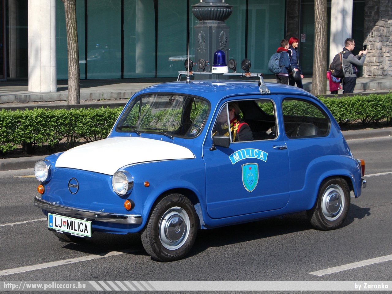 Fiat 750 Fico (1979), korábbi jugoszláv Milica, fotó: Zaronka
Keywords: szlovén Szlovénia rendőr rendőrautó rendőrség police policecar Slovenia slovenian