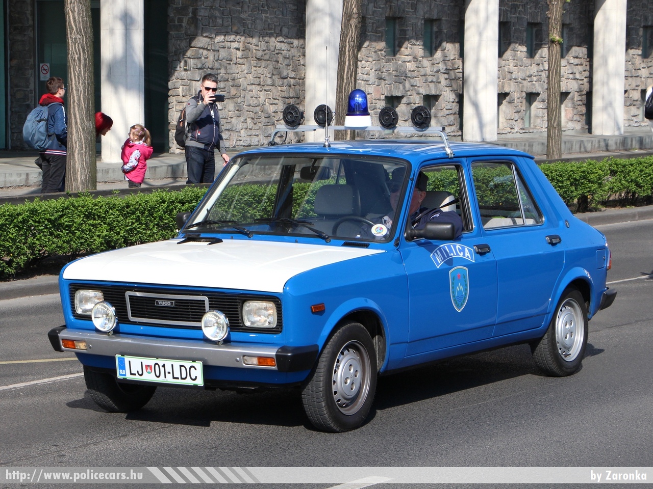 Zastava 101 Skala 55 1989, korábbi jugoszláv Milica, fotó: Zaronka
Keywords: szlovén Szlovénia rendőr rendőrautó rendőrség police policecar Slovenia slovenian
