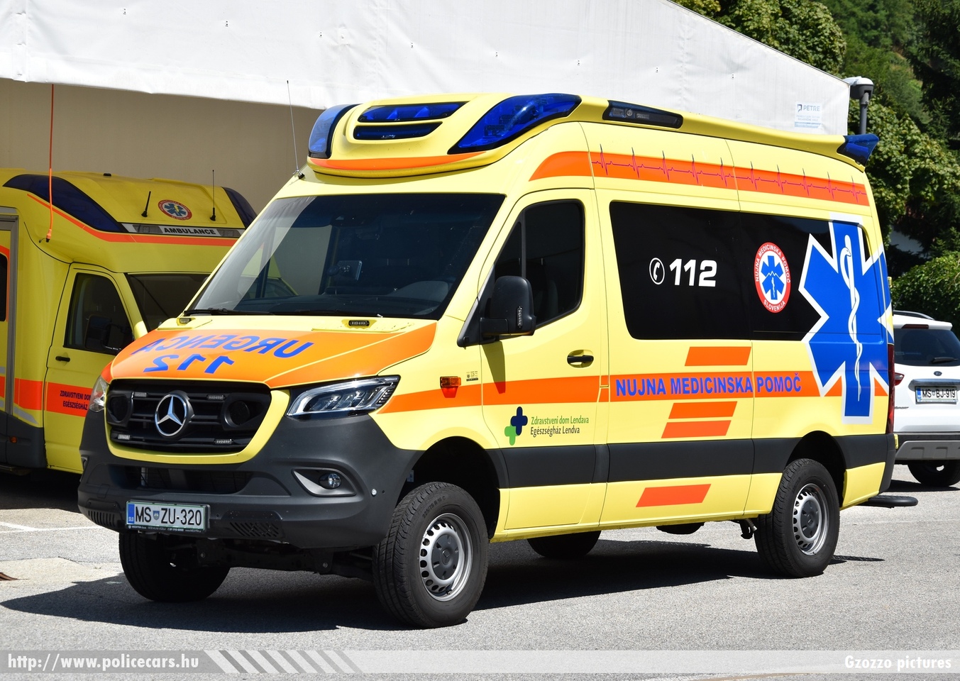 Mercedes Sprinter III, Nujna Medicinska Pomoc, Zdravstveni dom Lendava - Egészségház Lendva, fotó: Gzozzo pictures
Keywords: szlovén Szlovénia mentő mentőautó Slovenia slovenian ambulance