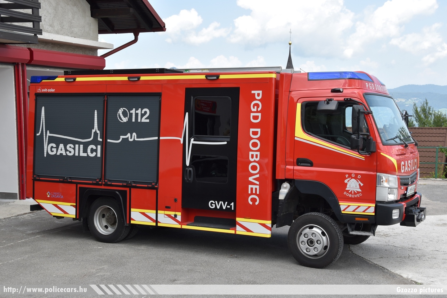 Mitsubishi Fuso Canter GVV-1 (gasilsko vozilo z vodo) Svit Zolar, PGD Dobovec, fotó: Gzozzo pictures
Keywords: szlovén Szlovénia tûzoltóautó tûzoltóság tûzoltó slovenian Slovenia fire firetruck