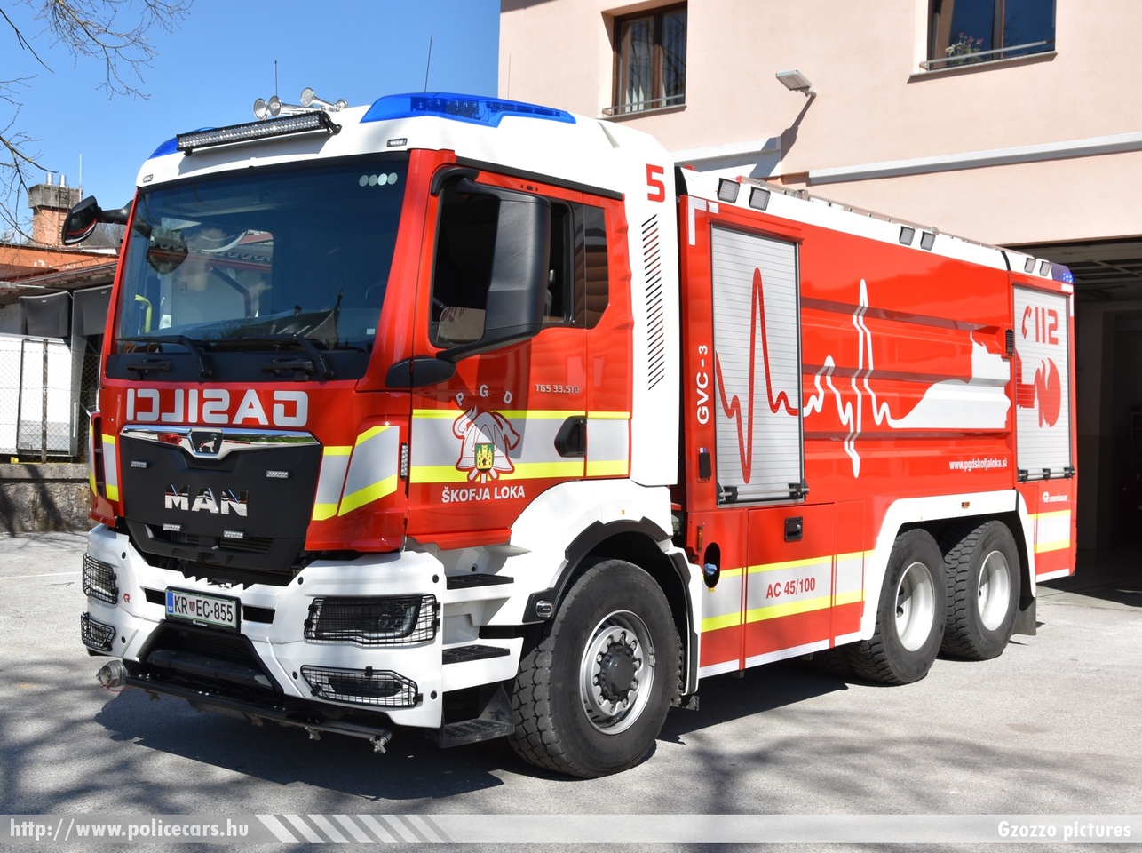 MAN TGS 33.510 AC 45/100 GVC-3 (gasilsko vozilo s cisterno) Rosenbauer, PGD Škofja Loka, fotó: Gzozzo pictures
Keywords: szlovén Szlovénia tûzoltóautó tûzoltóság tûzoltó slovenian Slovenia fire firetruck