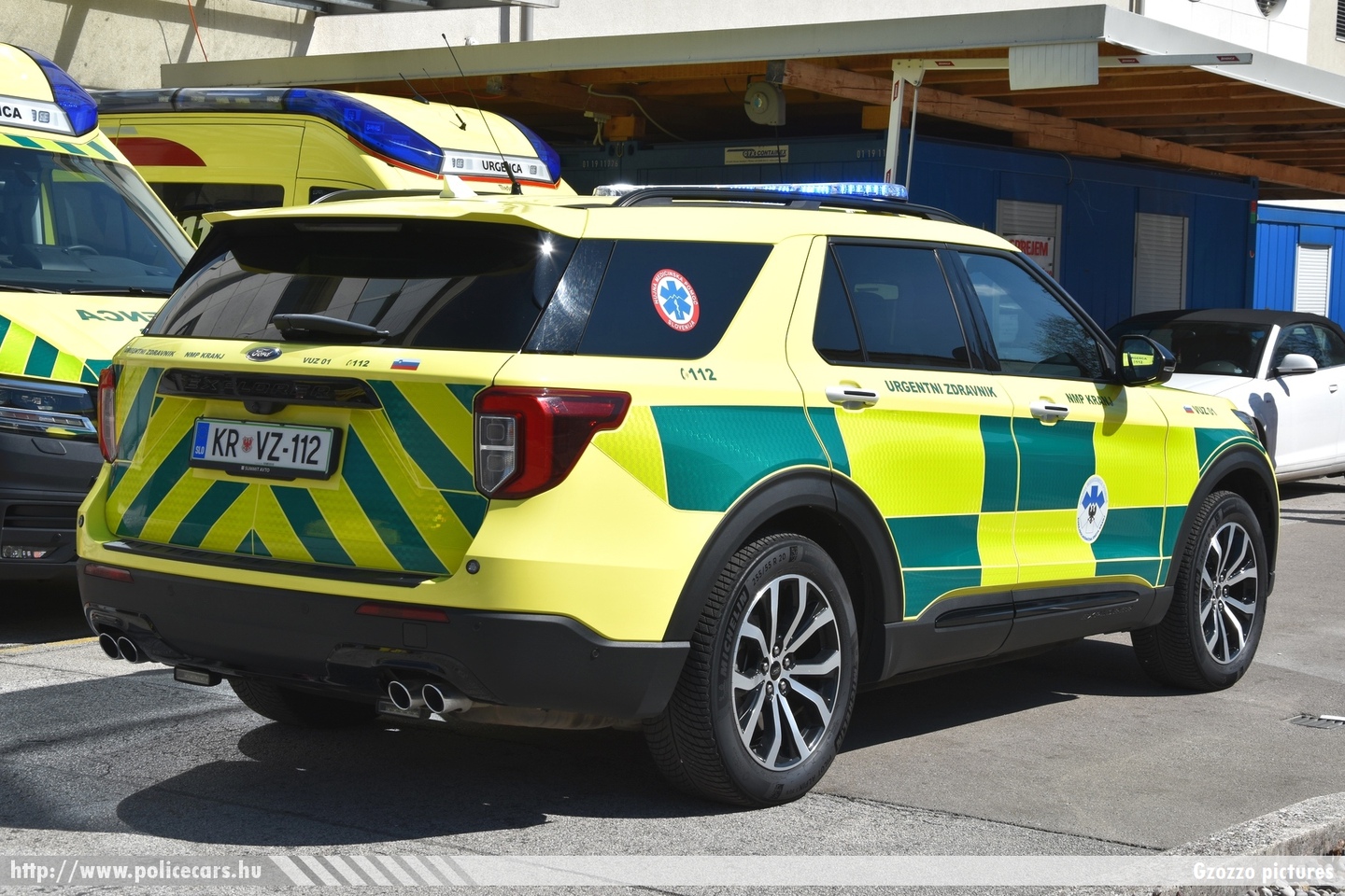 Ford Explorer, Vozilo urgentnega zdravnika (VUZ), Zdravstveni dom Kranj, fotó: Gzozzo pictures
Keywords: szlovén Szlovénia mentő mentőautó Slovenia slovenian ambulance
