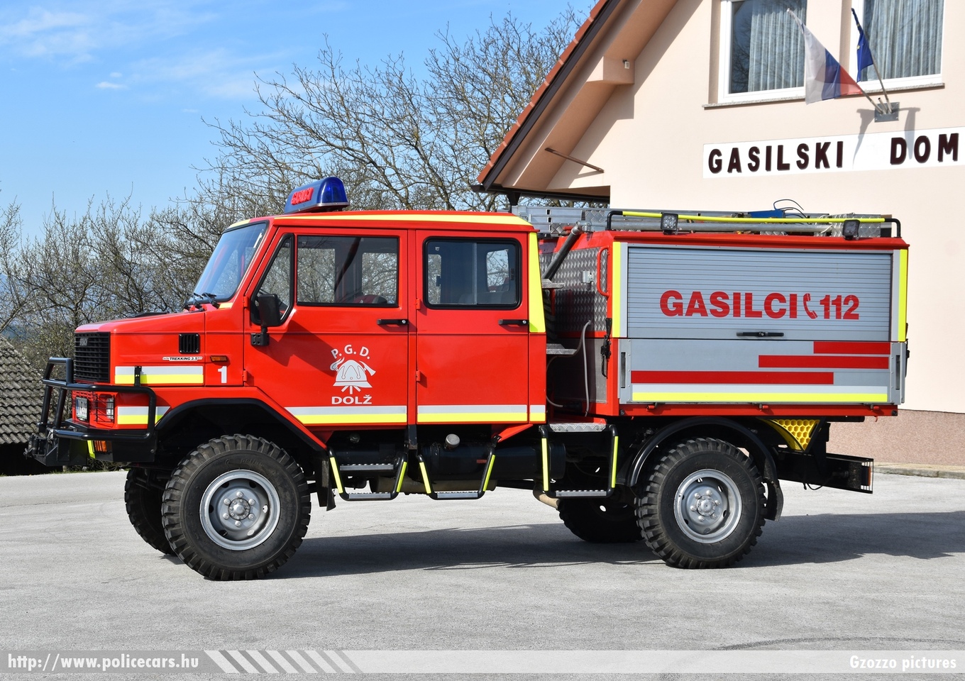 Bremach turbo Trekking 3.5 4x4, PGD Dolz, fotó: Gzozzo pictures
Keywords: szlovén Szlovénia tûzoltóautó tûzoltóság tûzoltó slovenian Slovenia fire firetruck