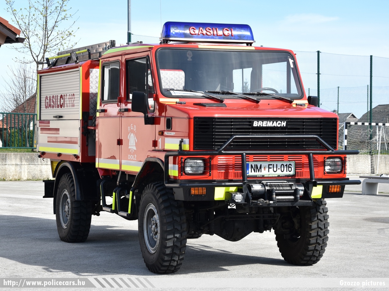 Bremach turbo Trekking 3.5 4x4, PGD Dolz, fotó: Gzozzo pictures
Keywords: szlovén Szlovénia tûzoltóautó tûzoltóság tûzoltó slovenian Slovenia fire firetruck
