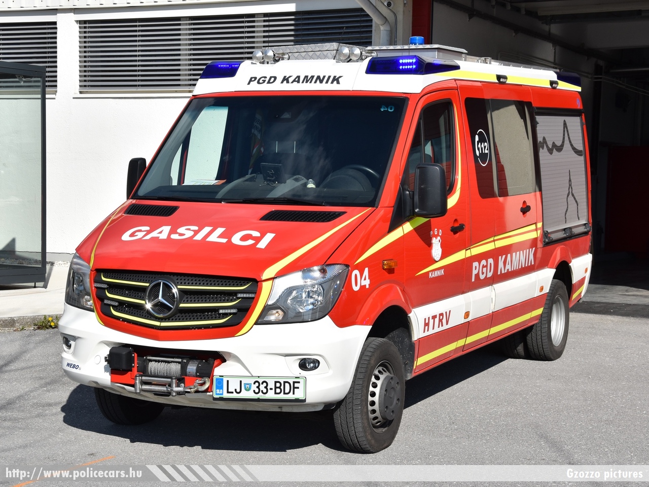 Mercedes Sprinter II facelift Webo HTRV (hitro tehnično reševalno vozilo), PGD Kamnik, fotó: Gzozzo pictures
Keywords: szlovén Szlovénia tûzoltóautó tûzoltóság tûzoltó slovenian Slovenia fire firetruck