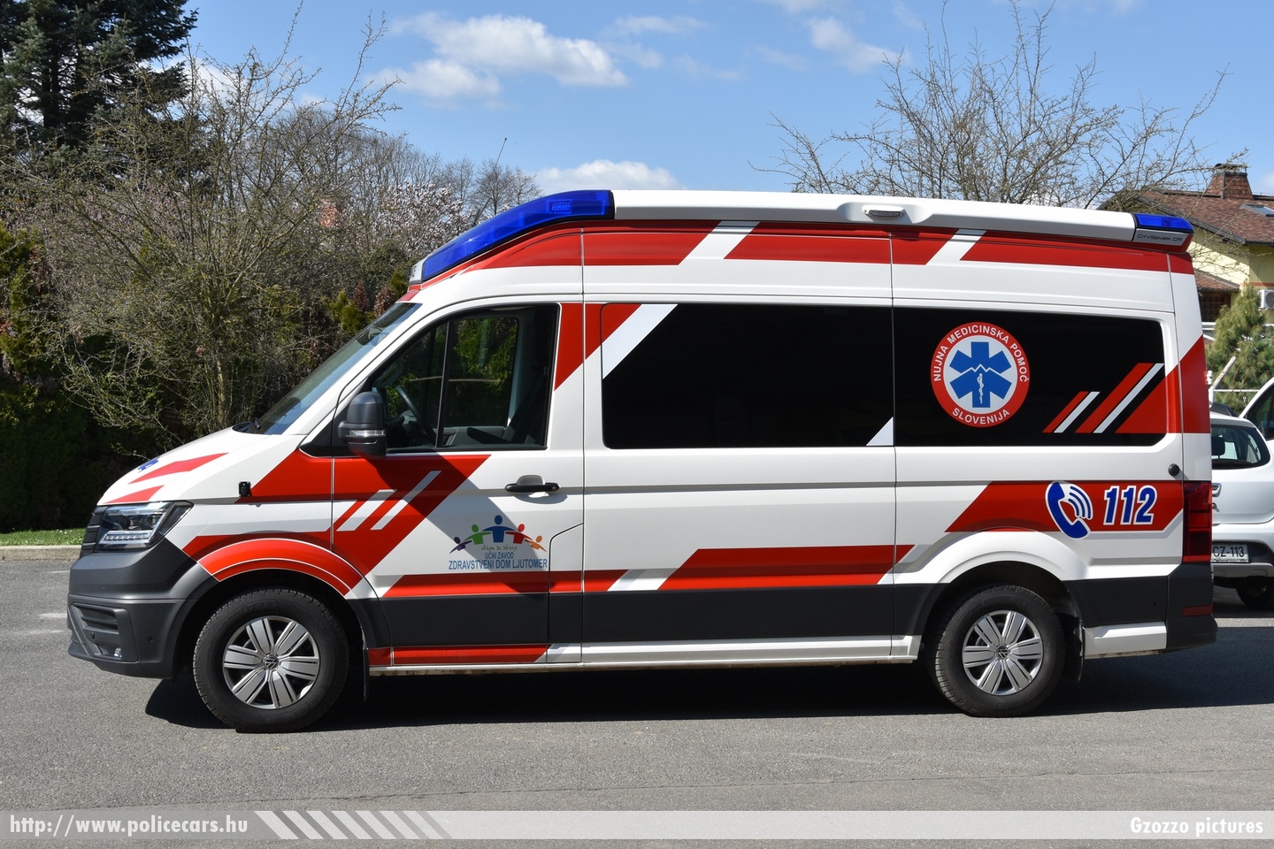 Volkswagen Crafter Medicop, Zdravstveni dom Ljutomer, fotó: Gzozzo pictures
Keywords: szlovén Szlovénia mentő mentőautó Slovenia slovenian ambulance