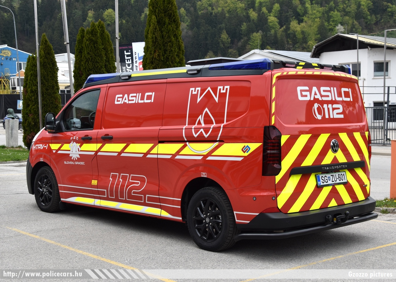 Volkswagen Transporter T7 HTRV-1 (Hitro tehnično reševalno vozilo) Webo, PGD Slovenj Gradec, fotó: Gzozzo pictures
Keywords: szlovén Szlovénia tûzoltóautó tûzoltóság tûzoltó slovenian Slovenia fire firetruck