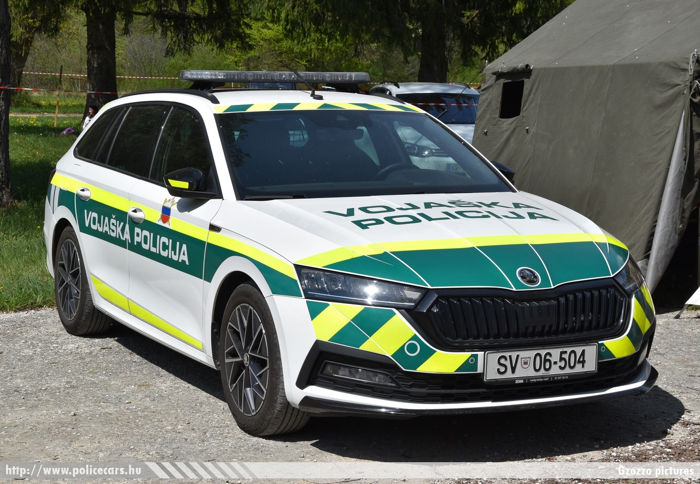 Skoda Octavia IV, Slovenska vojska, Vojaska policija, fotó: Gzozzo pictures
Keywords: szlovén Szlovénia katonai slovenian Slovenia military rendőr rendőrautó rendőrség katonai rendészet police policecar