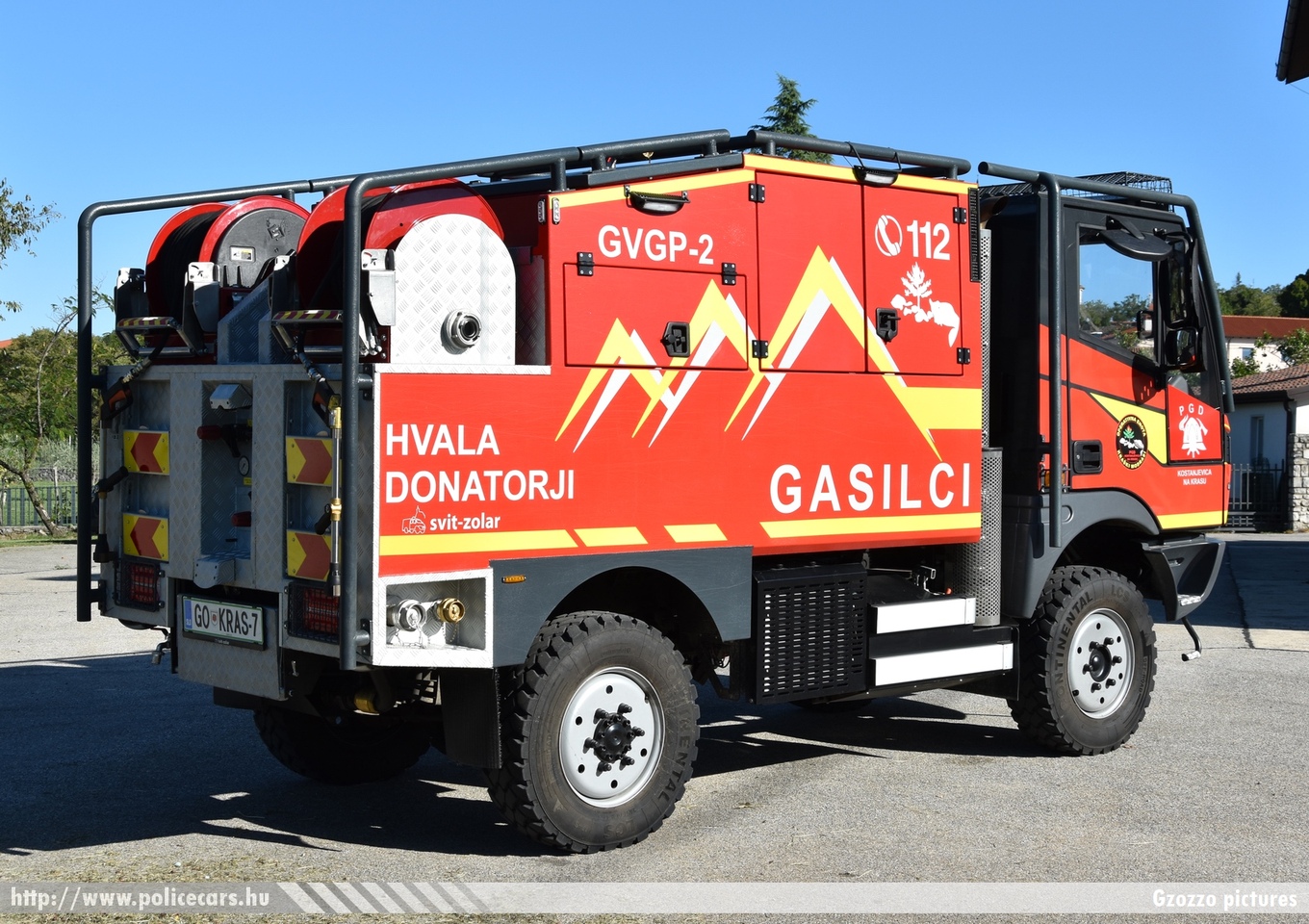 AEBI MT 770 GVGP-2 (gasilsko vozilo za gašenje gozdnih požarov) Svit Zolar, PGD Kostanjevica na Krasu, fotó: Gzozzo pictures
Keywords: szlovén Szlovénia tûzoltóautó tûzoltóság tûzoltó slovenian Slovenia fire firetruck