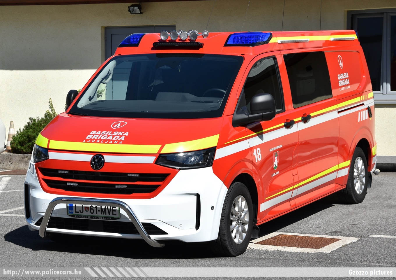 Volkswagen Transporter T7 GV Pusnik, Gasilska Brigada Ljubljana, fotó: Gzozzo pictures
Keywords: szlovén Szlovénia tûzoltóautó tûzoltóság tûzoltó slovenian Slovenia fire firetruck