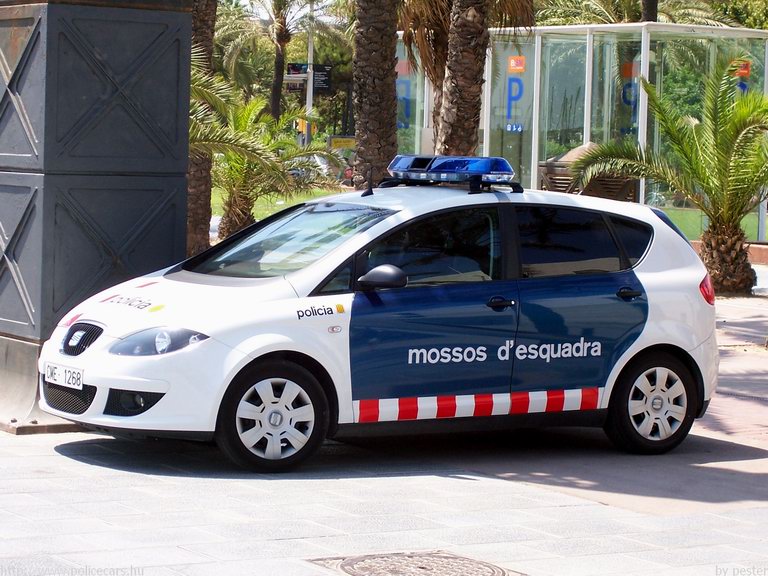 Seat Altea, fotó: pester
Keywords: rendőr rendőrautó rendőrség spanyol Spanyolország