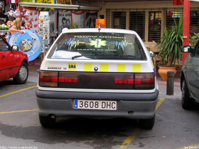 Renault 19, fotó: Dexter
Keywords: mentő mentőautó spanyol Spanyolország