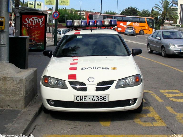 Nissan Almera, fotó: Dexter
Keywords: rendőr rendőrautó rendőrség spanyol Spanyolország