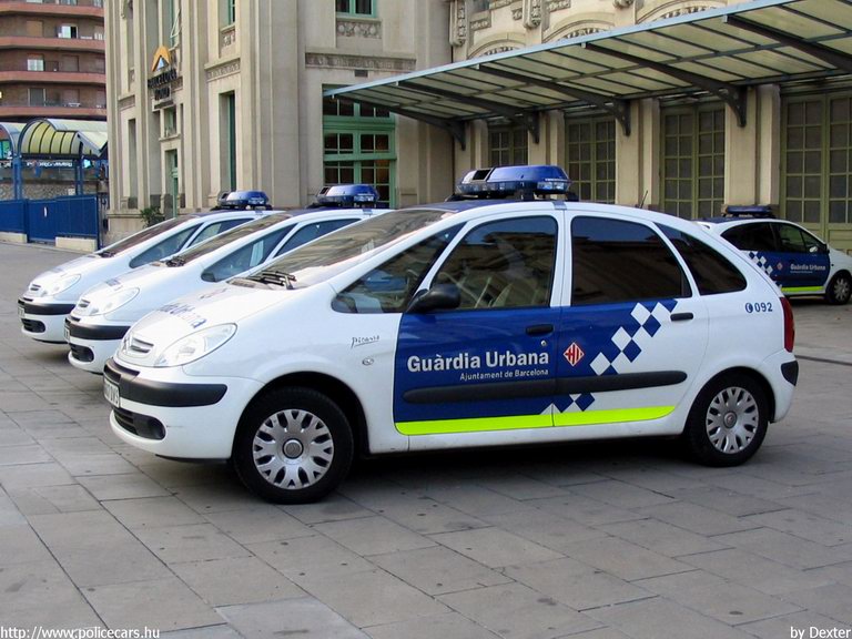 Citroen Xsara Picasso, fotó: Dexter
Keywords: rendőr rendőrautó rendőrség spanyol Spanyolország