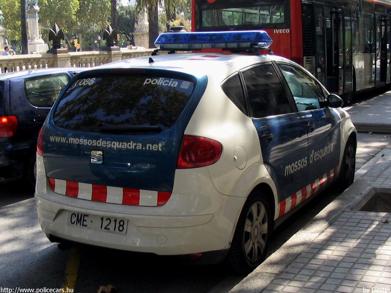 Seat Altea, fotó: Dexter
Keywords: rendőr rendőrautó rendőrség spanyol Spanyolország