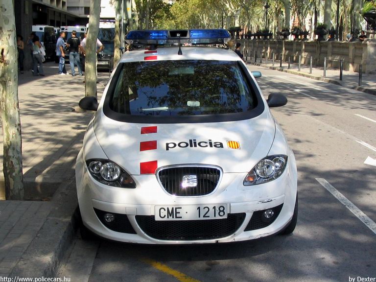 Seat Altea, fotó: Dexter
Keywords: rendőr rendőrautó rendőrség spanyol Spanyolország