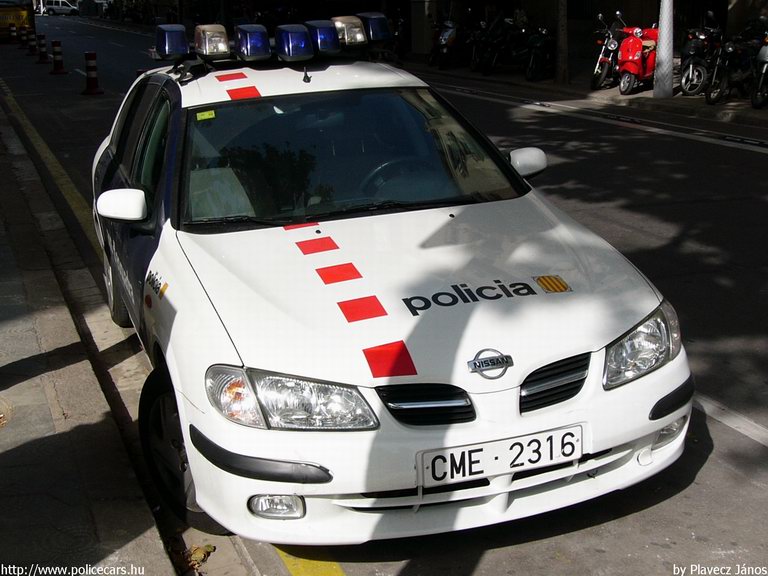 Nissan Almera, fotó: Plavecz János
Keywords: rendőr rendőrautó rendőrség spanyol Spanyolország