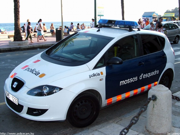 Seat Altea, fotó: Lajesz
Keywords: rendőr rendőrautó rendőrség spanyol Spanyolország