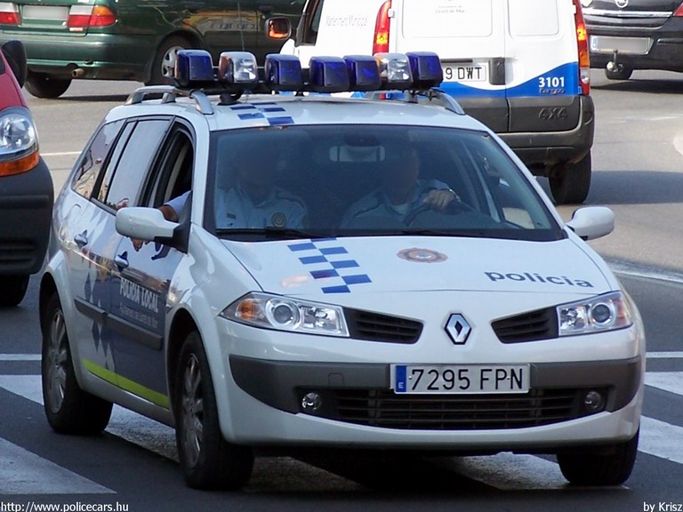 Renault Megane, fotó: Krisz
Keywords: rendőr rendőrautó rendőrség spanyol Spanyolország