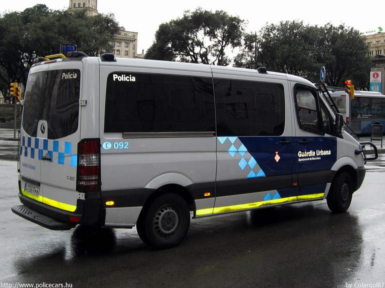 Mercedes Sprinter II, fotó: Colargol87
Keywords: rendőr rendőrautó rendőrség spanyol Spanyolország