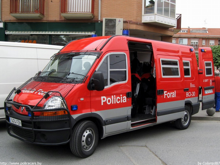 Renault Master, fotó: Colargol87
Keywords: rendőr rendőrautó rendőrség spanyol Spanyolország