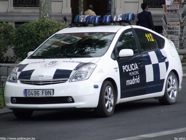 Toyota Prius, fotó:ystuc
Keywords: rendőr rendőrautó rendőrség spanyol Spanyolország