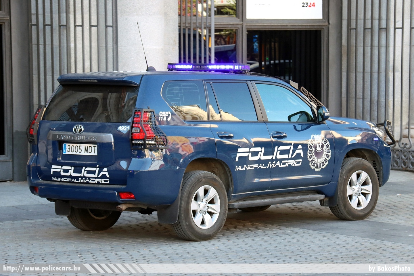 Toyota Land Cruiser, Policía Municipal de Madrid, fotó: BakosPhoto
Keywords: spanyol Spanyolország rendőr rendőrautó rendőrség police policecar spanish Spain
