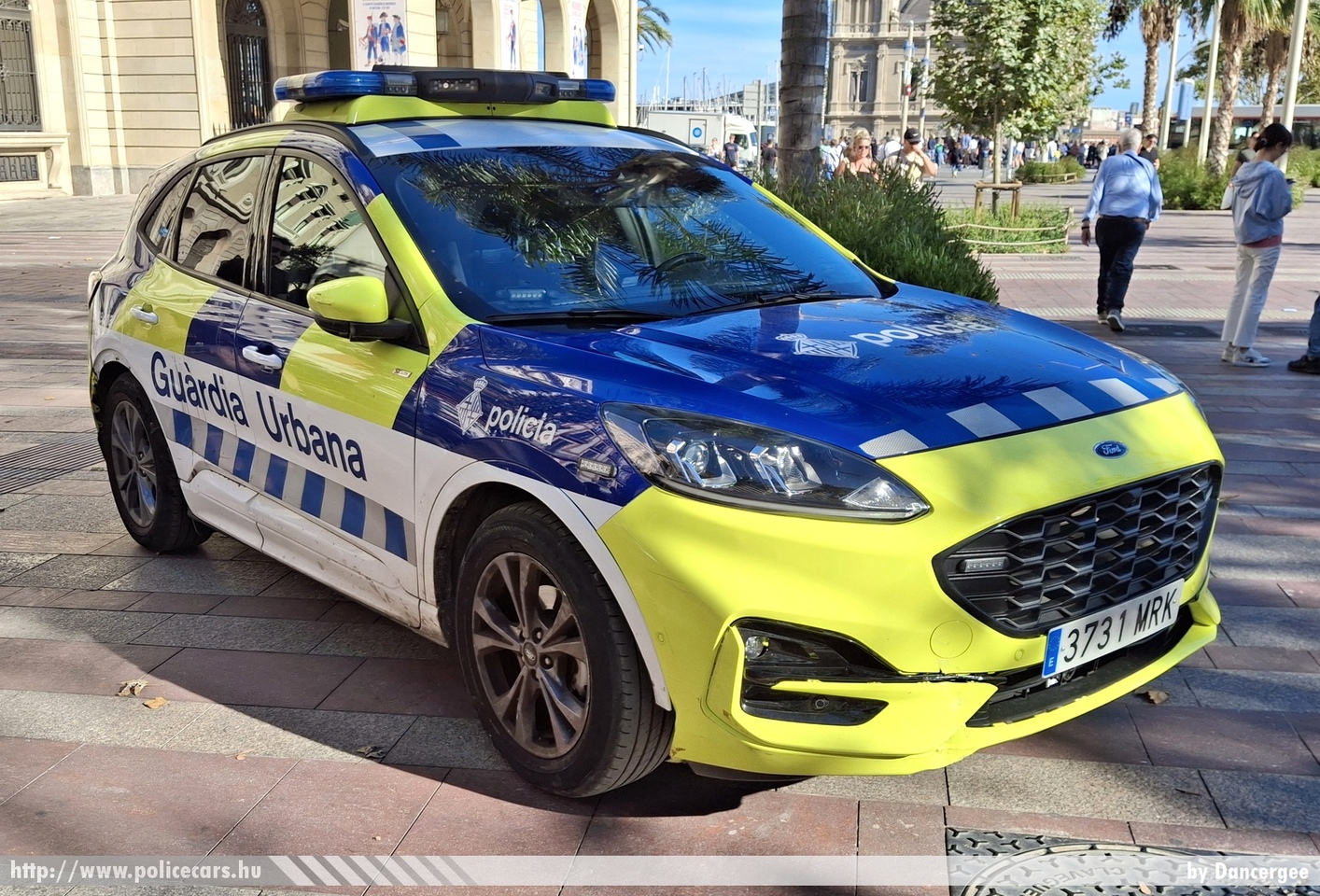 Ford Kuga, Guardia Urbana Barcelona, fotó: Dancergee
Keywords: spanyol Spanyolország rendőr rendőrautó rendőrség police policecar spanish Spain
